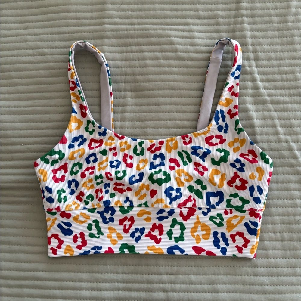 BEACH RIOT Leah Sports Bra in Primary Leopard